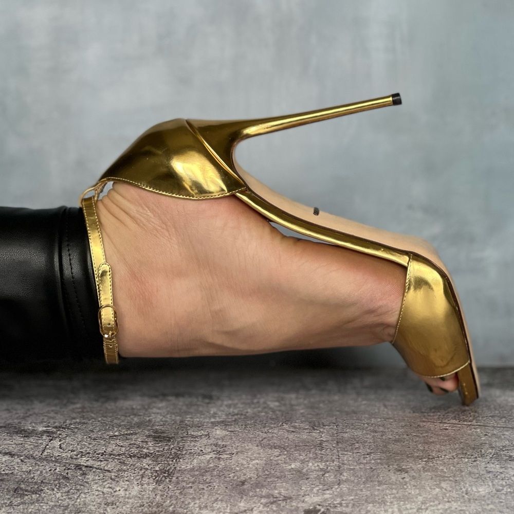 Dolce & Gabbana gold ankle strap sandals high heels gold shoes - Picture 10 of 17